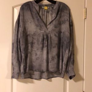 Vince silk Shadow Gray pull over blouse